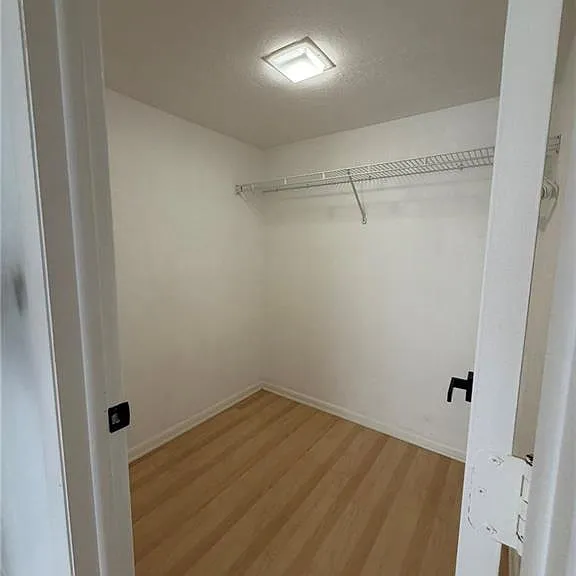 576 Retreat Dr #201 — Photo 14