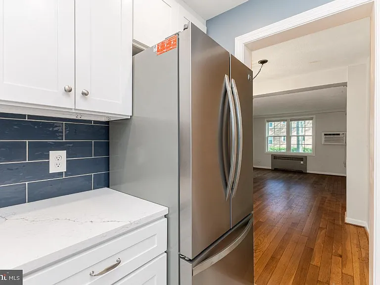 100 N George Mason Dr #3 — Photo 16