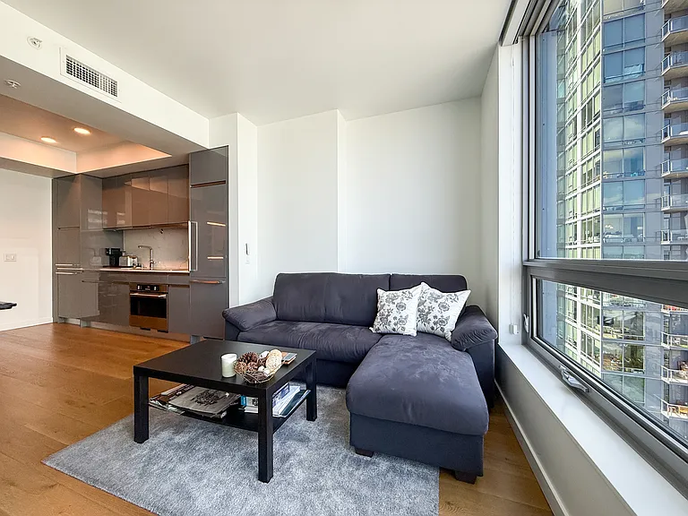 1808 Minor Ave #2606 — Photo 5