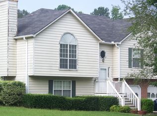 5111 Ray Ct, Powder Springs, GA 30127