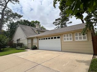 13302 Queensbury Ln, Houston, TX 77079
