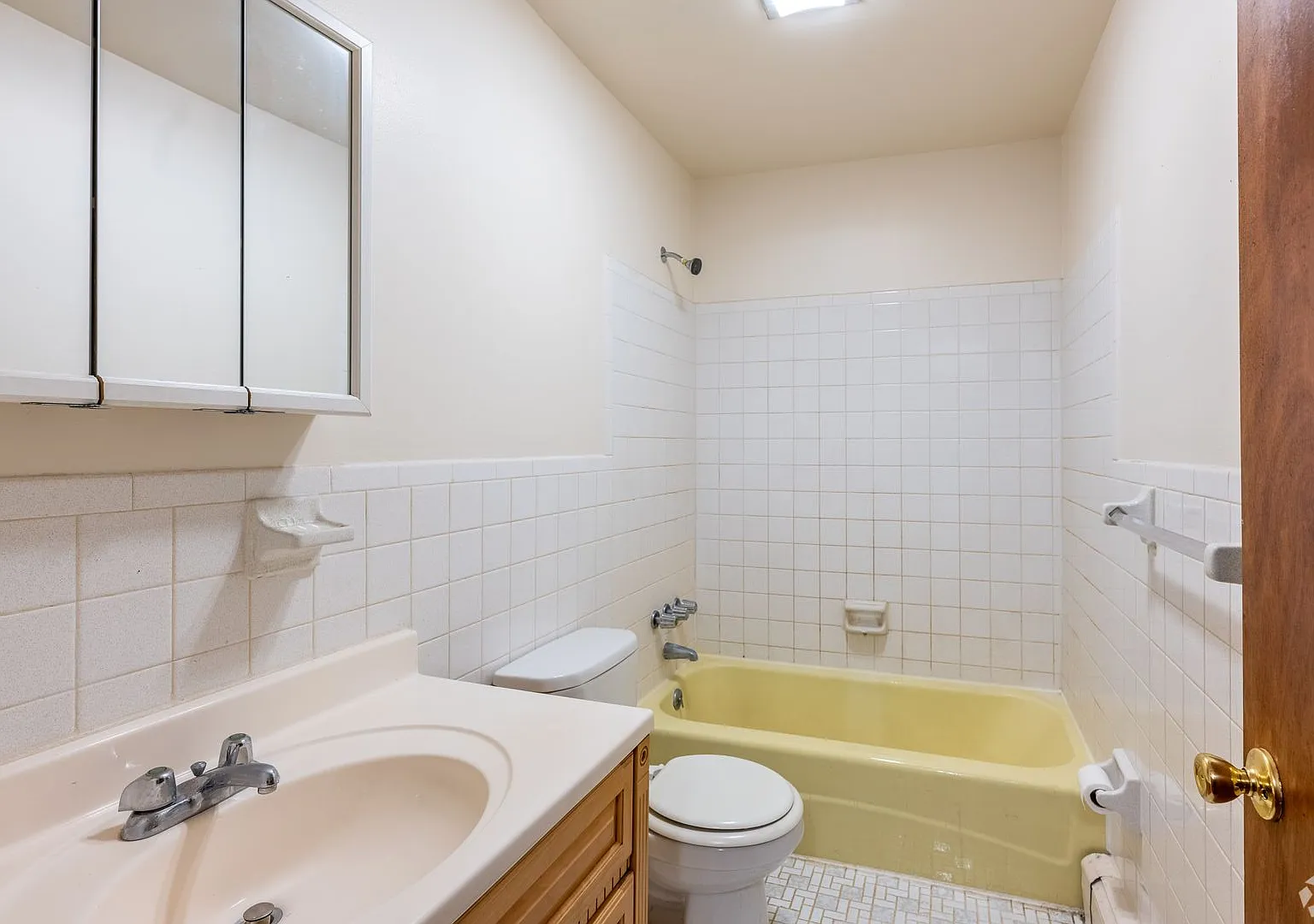 Parkside Apartments at Croton On Hudson — Photo 1