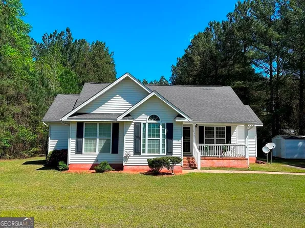 179 Stewart Dr NW #6, Milledgeville, GA 31061