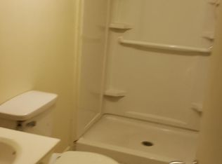 745 N Main St, Houston, PA 15342