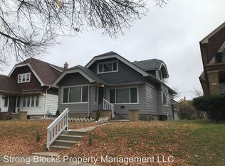 2866 N 56th St, Milwaukee, WI 53210