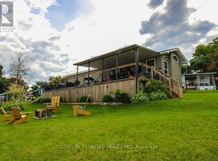 920 Skyline Rd, Selwyn, ON K0L1T0