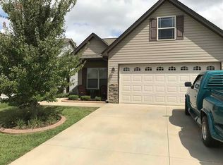 715 Bankston Dr, Boiling Springs, SC 29316