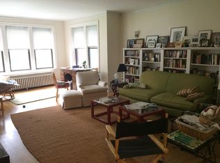 1641 W Gregory St APT 1, Chicago, IL 60640