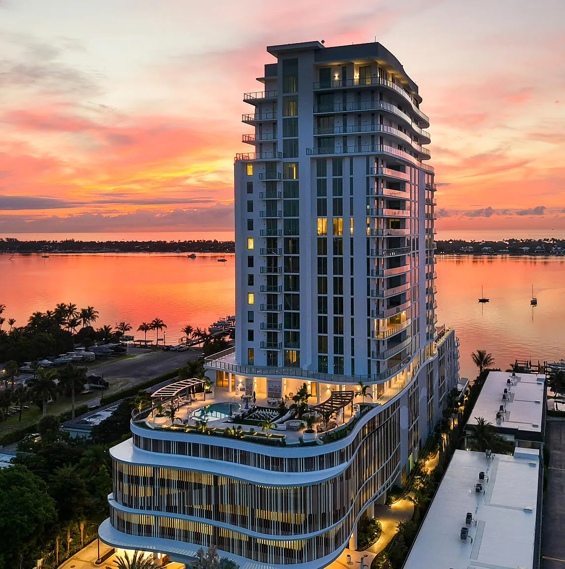 Alba Palm Beach — Photo 2