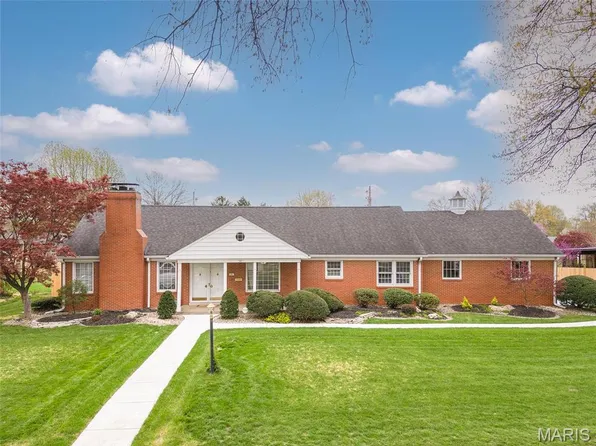 53 Janday Ln, Granite City, IL 62040