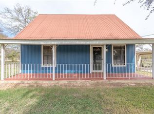 214 Forest Lake Dr, Del Valle, TX 78617