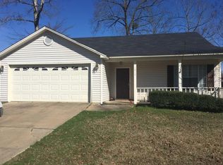 1915 Pleasant Pointe Cir, Bryant, AR 72022