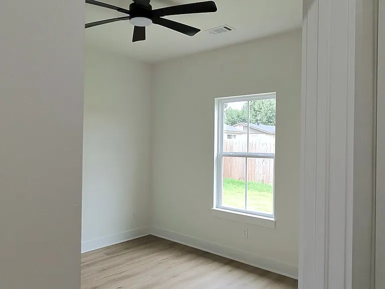 1308 W Beech Dr #A — Photo 13