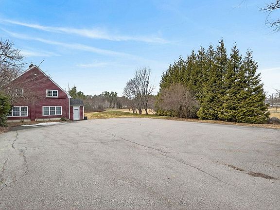 3rd image of 178 Exeter Rd