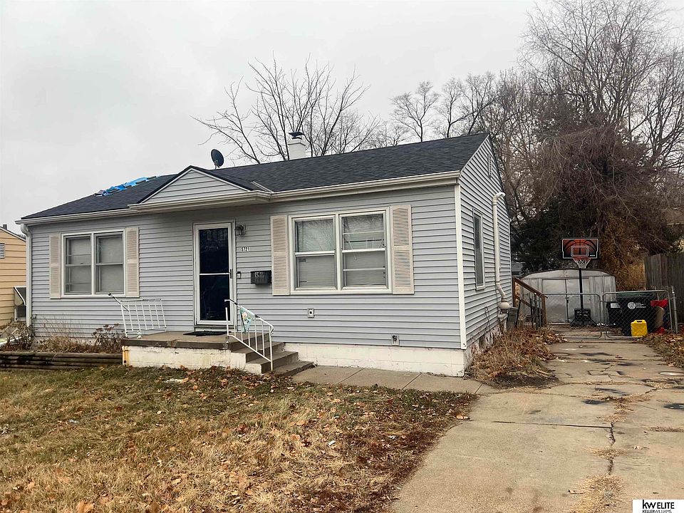 2nd image of 5721 Spaulding St
