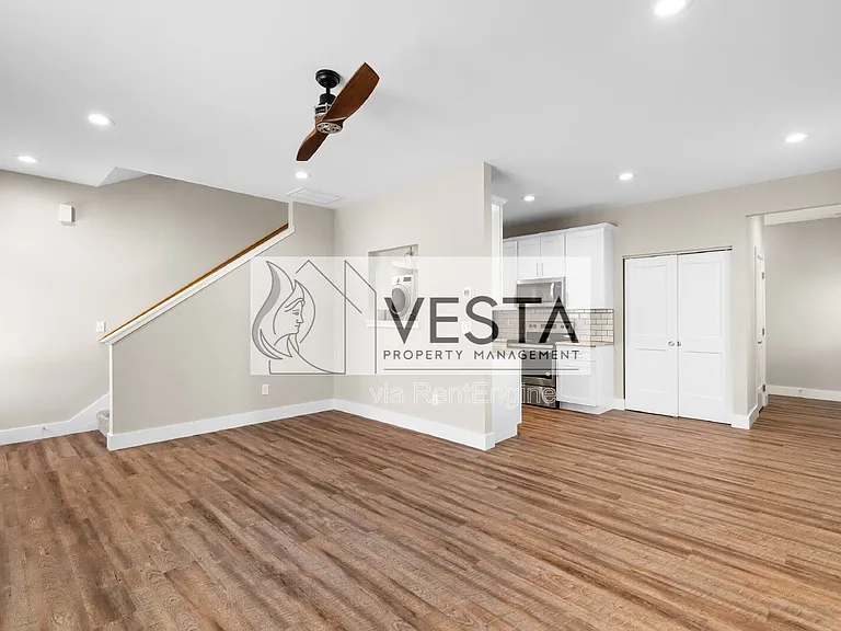 12 Riddle Rd — Photo 18