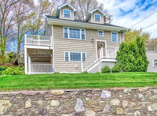 1367 Washington St, Norwood, MA 02062