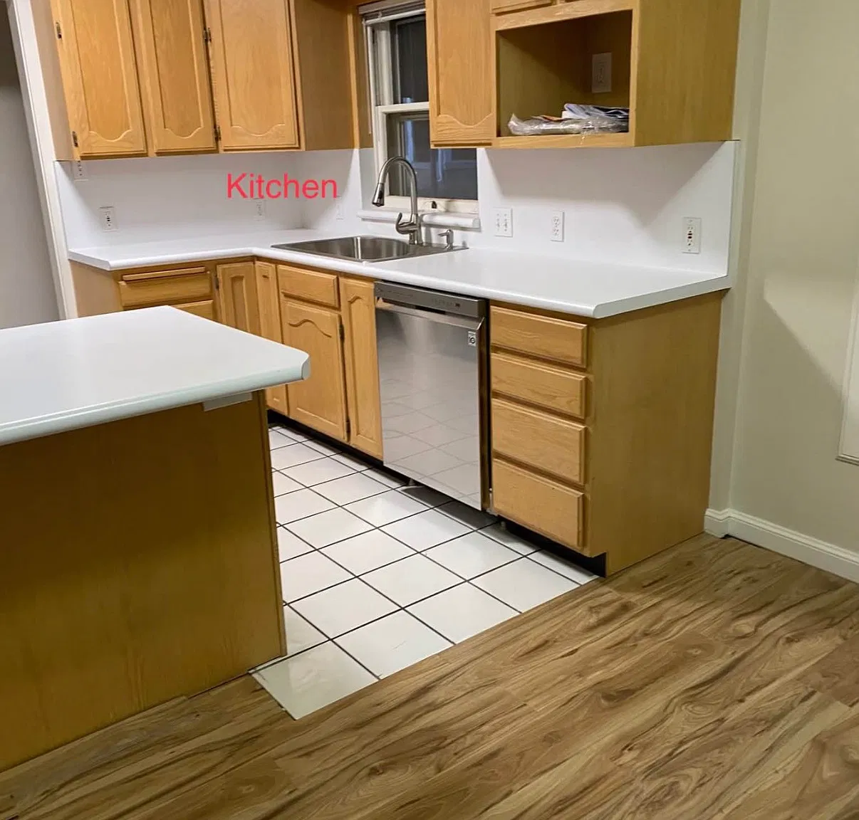 3 bed, 2200 sqft, $2,500 — Photo 4