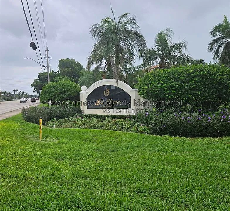 4655 Saint Croix Ln #1418