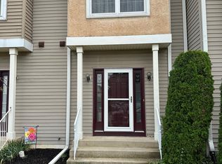 9 Winterberry Ct, Glassboro, NJ 08028