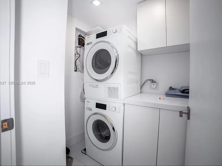 5600 Collins Ave #14K — Photo 5