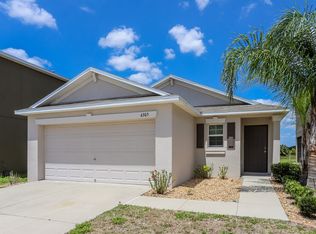 6305 Trent Creek Dr, Ruskin, FL 33573