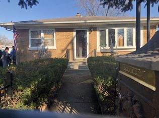 418 S Union St, Aurora, IL 60505