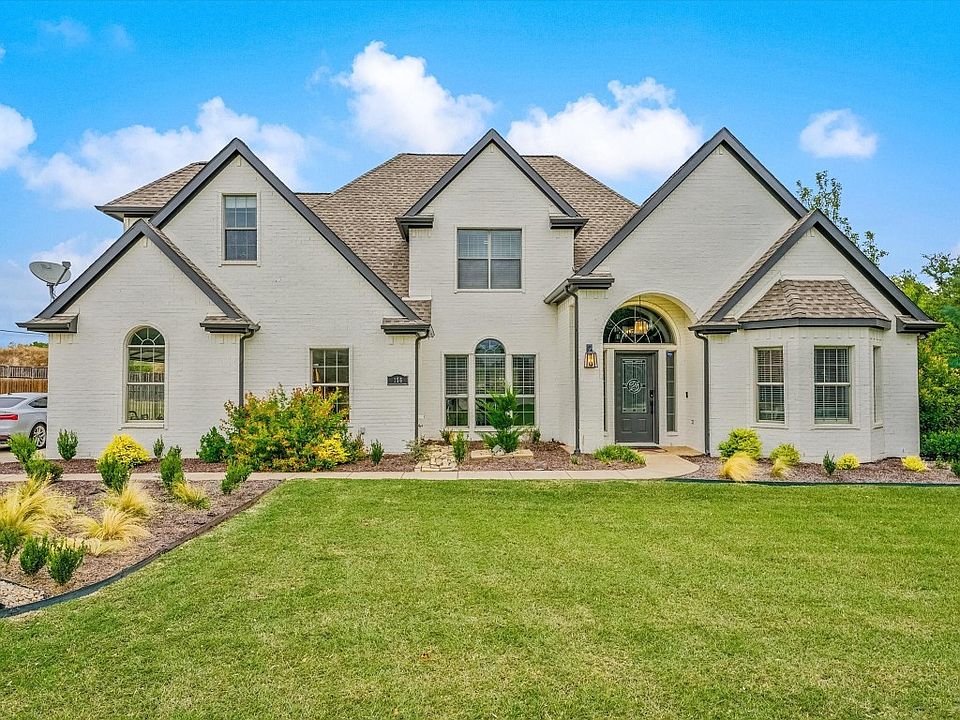 1st image of 156 Shadow Creek Ln
