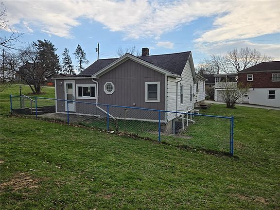 5th image of 514 Penn High Park Rd