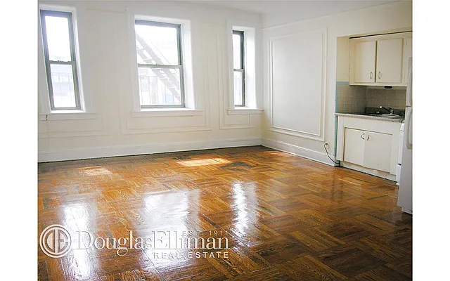 Rented by Douglas Elliman | media 5