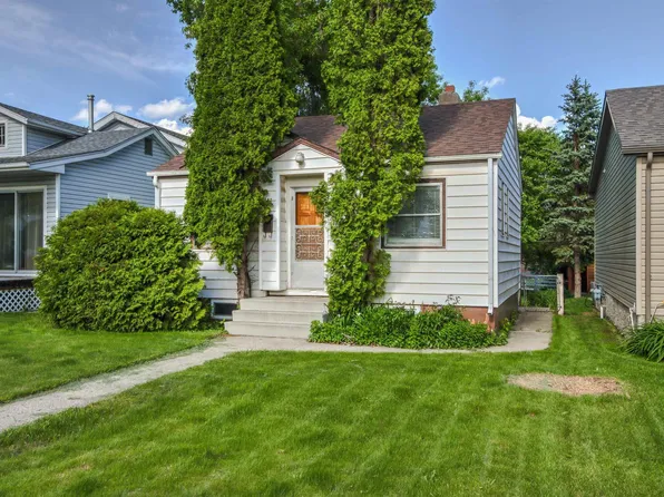 11417 65th St NW, Edmonton, AB T5W 4K7