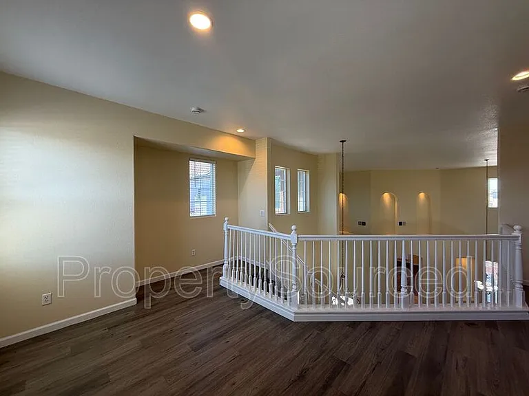 1633 Sparrowhawk St — Photo 42