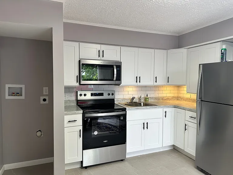 139 Union St #A — Photo 2