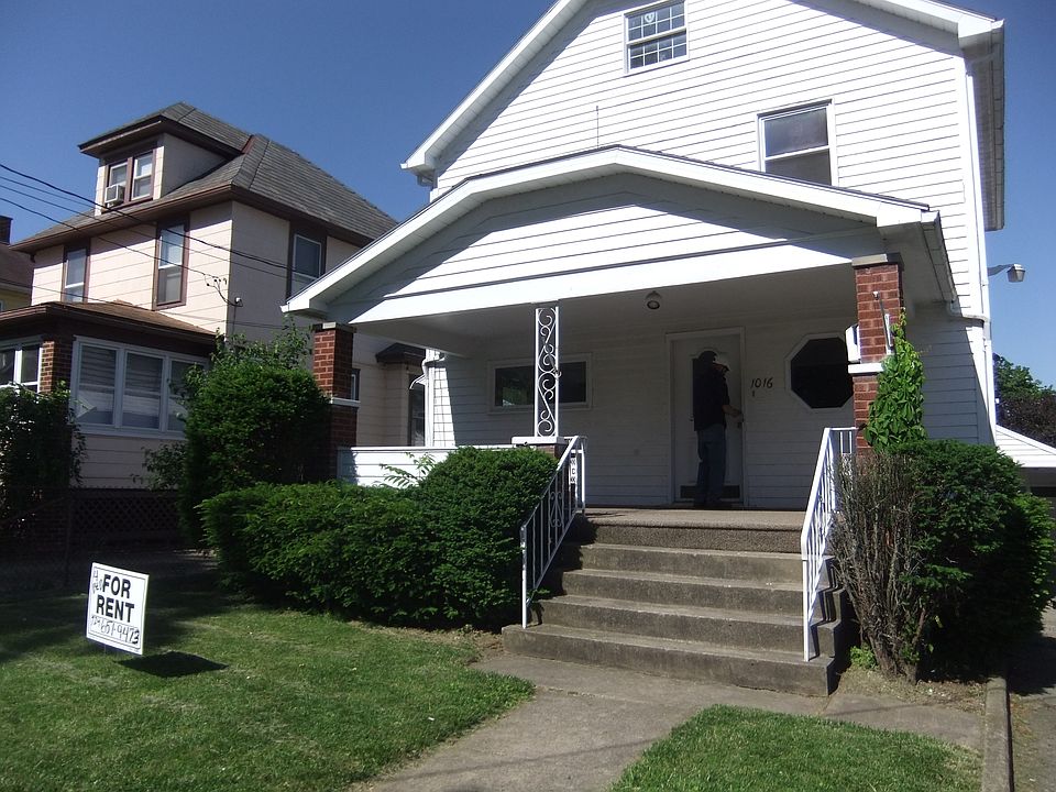 Large 4 Bedroom Home