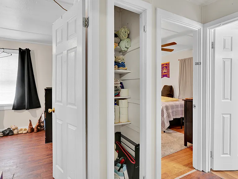 404 S Ash St — Photo 10
