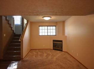 15814 Willow St, Omaha, NE 68136