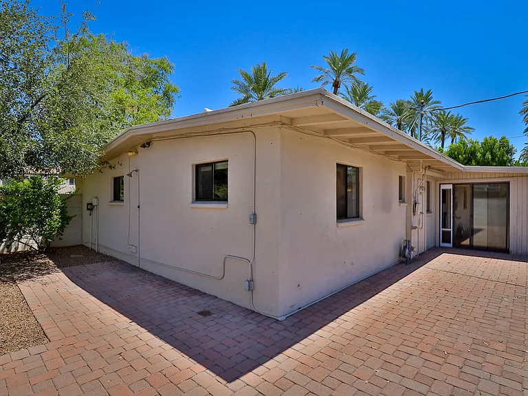4243 E Campbell Ave — Photo 26