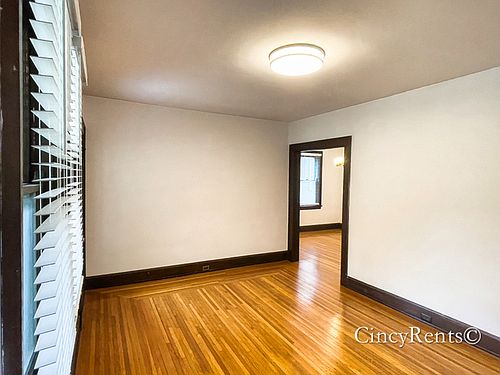 2nd image of 3571 Pape Ave #1