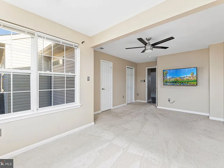3343 Cape May Ct — Photo 27