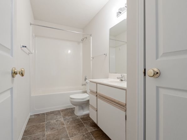 700 Evergreen Dr #1107