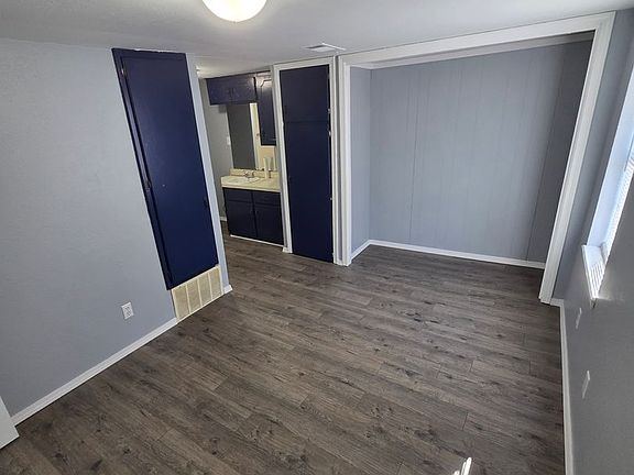 2nd image of 220-226 E J St