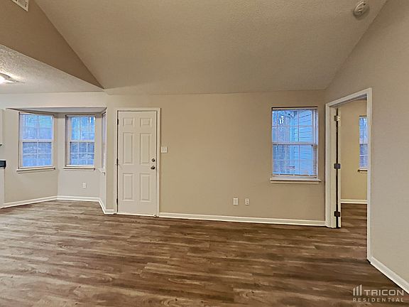 4th image of 2530 Hemby Woods Dr
