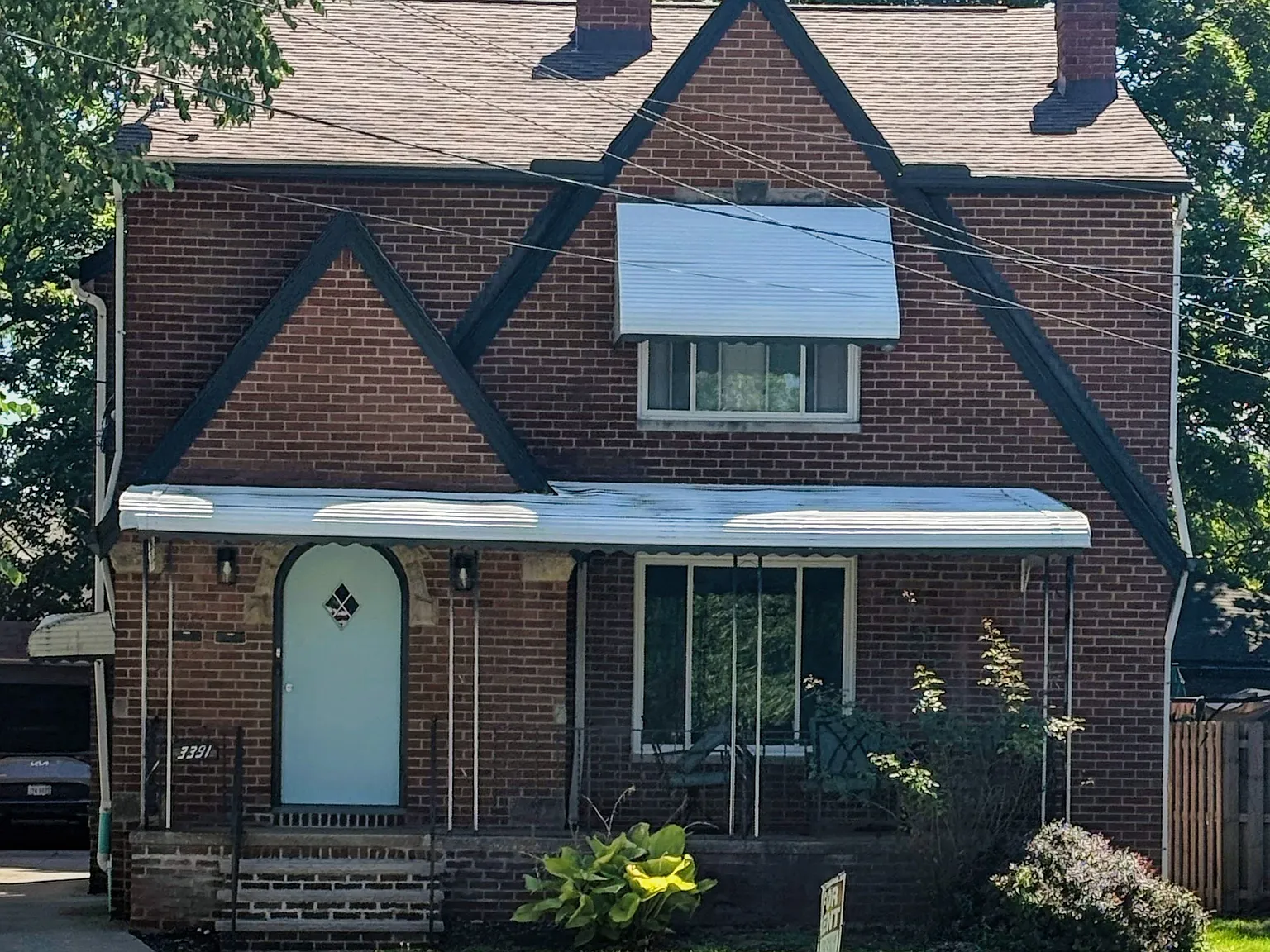 3391 Warren Rd — Photo 2