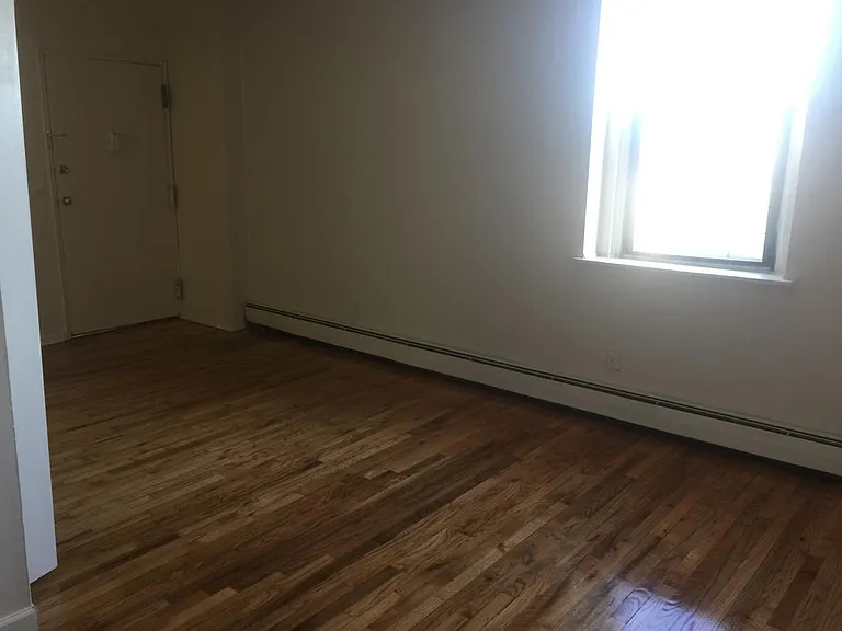 564 Jersey Ave #4 — Photo 11
