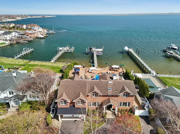 310 Bay Drive, Massapequa, NY 11758