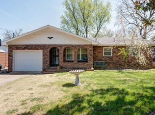 2816 N Broadway Ave, Springfield, MO 65803