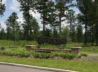 Burlwood Pl W, Abita Springs, LA 70420