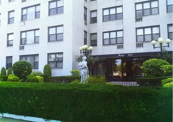 Rented by Midbrook Realty, LLC | media 41