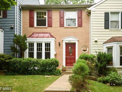9021 Giltinan Ct, Springfield, VA, 22153