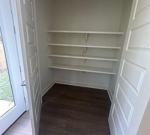 5th image of 1510 Kaliste Saloom Rd #103